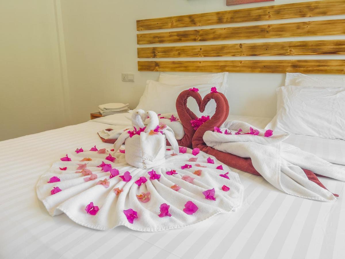 Summer Inn Thoddoo Kültér fotó